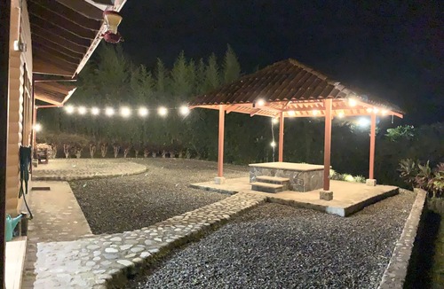 Orosi House | Casa Amarissa/View point at Tapantí National Park