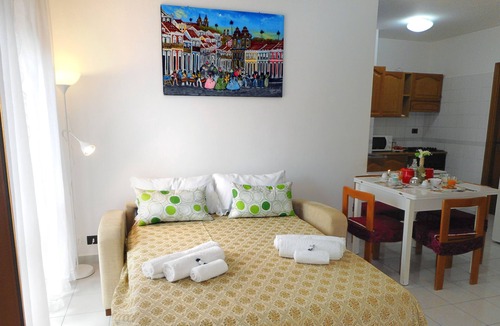 Marina di Davoli Apartment | Casa Bahia - Davoli Marina - apartment-rooms