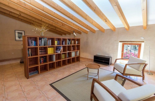 Buger Villa | Casa Buger - Three Bedroom Villa, Sleeps 6