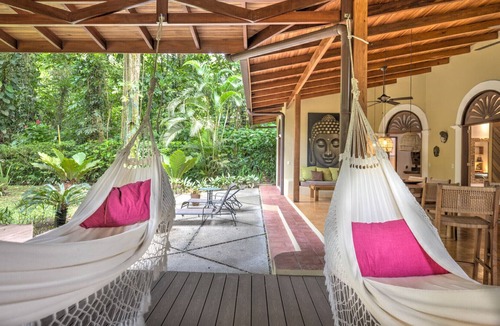 Chiguata Villa | Casa Color Caribe. Stylish villa with pool and Bbq area
