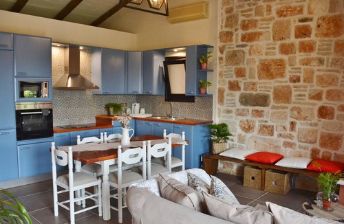 Maries House | Casa di vitalo independent home in kampi-exo chora