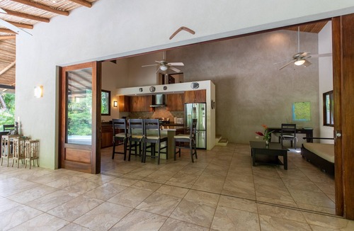 Garza House | Casa Escondida | Serene Retreat with Pool