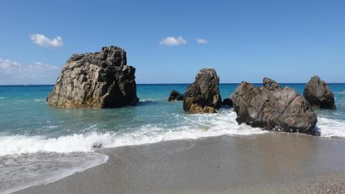 Province of Messina Apartment | Casa fronte mare a San Saba