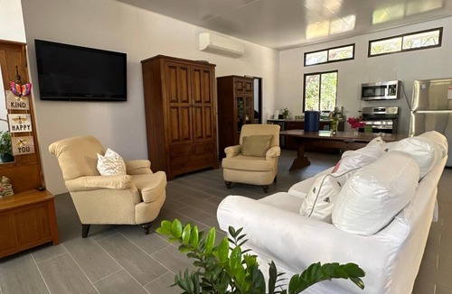Matapalo House | Casa La Huerta - Pool and BBQ - Playa Grande - 7 people