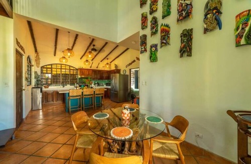 Hills of Esterillos House | Casa Leonie- relax in paradise!