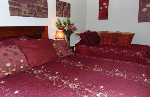 Pavas Bed & Breakfast | Casa Lima B&B Deluxe Room #12 (with Free Breakfast)