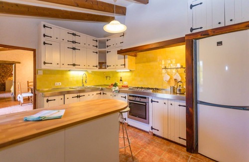 Buger Villa | Casa Rafal - Three Bedroom Villa, Sleeps 6