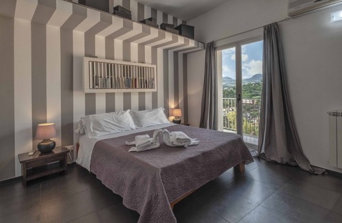 Monreale Bed & Breakfast | Casa Rossa