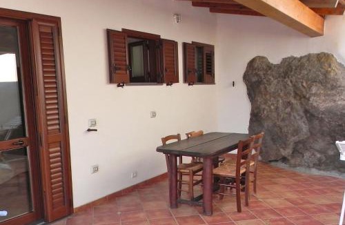 Vulcano Porto Bed & Breakfast | Casa Schmidt