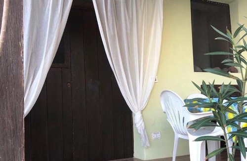 Rinella Apartment | Casa tipica eoliana sulla spiaggia nera di Rinella