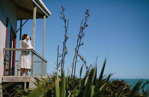 Lake Puketi Resort | Castaways Resort