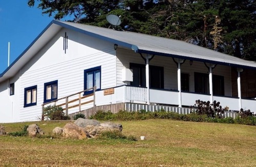 Emita House | Castle Cottage Flinders Island