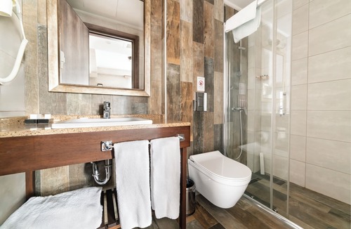 Emin Sinan Hotel | Castle Franco Suites