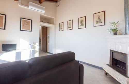San Lorenzo Apartment | Cavour 83