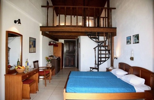 Xirokastello Hotel | Celia Apartments