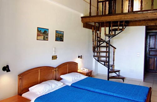 Xirokastello Hotel | Celia Apartments