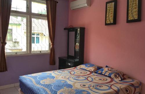 Tegalgundil Hostel | Cendana Mulia Hostel Bogor