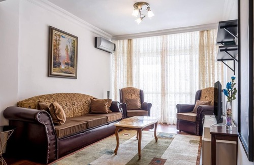 Bakırkoy Apartment | Central and Fully Furnished Flat in Bakirkoy