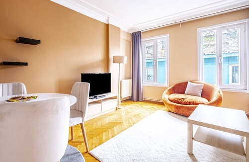 Ortakoy Apartment | Central Flat 500 m to Yildiz Park in Besiktas