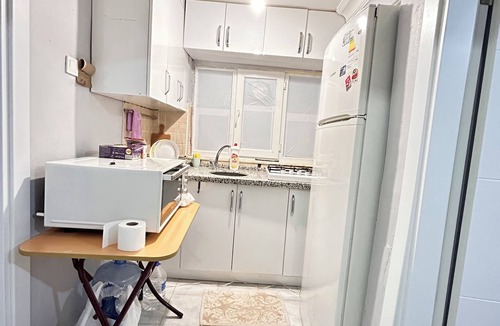Bakırkoy House | Central house in Bakırköy – 5 Min to the Seaside & Close to Public Transport