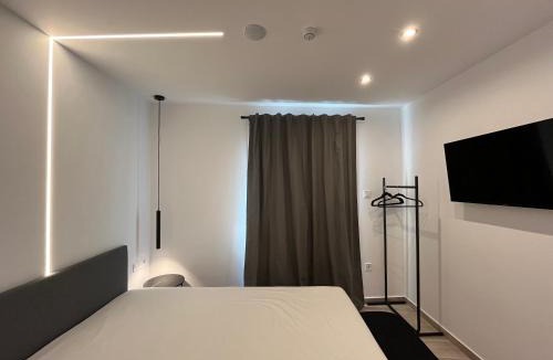 Nea Ionia Apartment | Central -III- Room