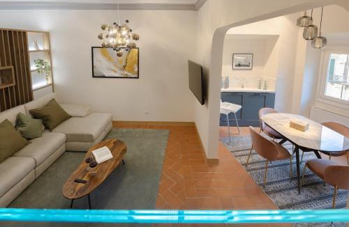 San Lorenzo Apartment | Central Market 3-bedroom Apartment