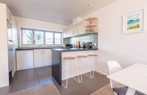 Rotorua House | Central Oasis - Townhouse near CBD, Sleeps 6