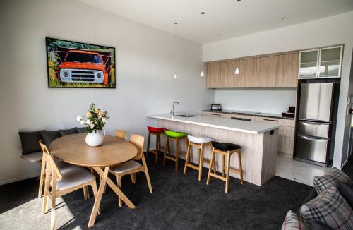 Lowburn Apartment | Central Park Apartments