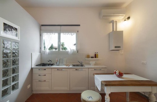 San Frediano Apartment | Central Pitti Studio Flat