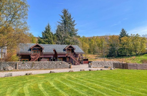 Clova Ski Chalet | Chalet ∙ 3 bedrooms ∙ 6 guests