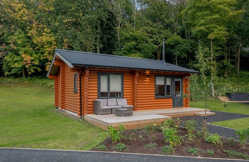 Annbank Ski Chalet | Chalet ∙ 1 bedroom ∙ 2 guests