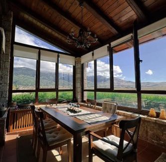 Kato Pedina Villa | Chalet Panorama -Three Level Escape in Parnassos