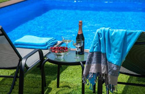 Mourniai Villa | Chania City Villa