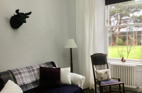 Rothesay Apartment | Chapelhill Hideaway Isle of Bute licence AR00654F