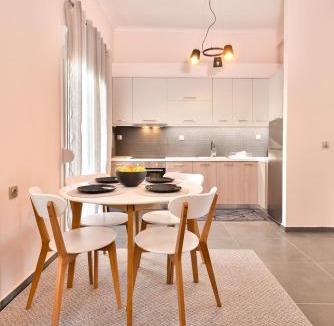 Ioannina Apartment | Chara's Home - Άνετη, όμορφη ισόγεια ανεξάρτητη κατοικία με αυλή και κήπο