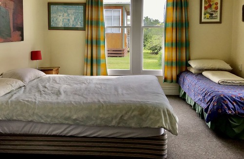 Castlepoint House | Character sea front villa with panoramic views