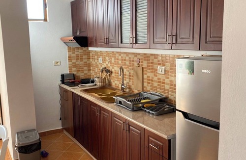 Ksamil Apartment | Charming 1-bedroom apartment in pleasant Sarandë with AC