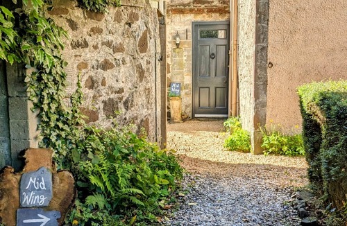 Tillicoultry House | Charming 1700s Country Cottage on a Private Estate