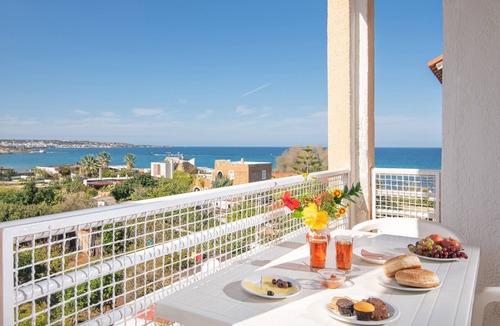 Hersonissos Centre Apartment | Charming Apartment With View To The Aegean Sea