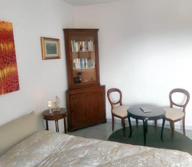 Vibo Valentia Apartment | Charming Apartment in Vibo Valentia with Terrace, 60 m²