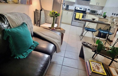 Escazu Apartment | Charming apt in exclusive area close to Starbucks, escazu avenue, Hospital Cima.