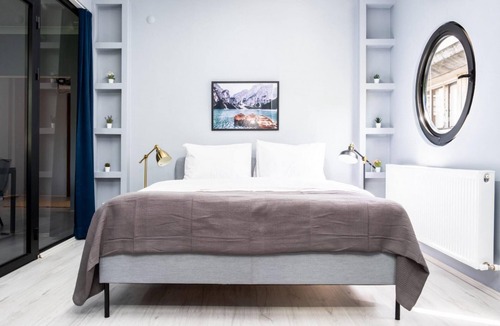 Goztepe Apartment | Charming Flat Near Bagdat Street in Kadikoy