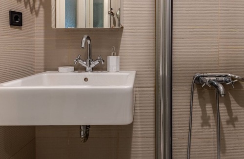 Macka Apartment | Charming Flat w Garden 10 min to Ciragan Palace