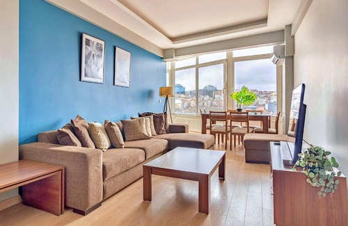 Macka Apartment | Charming Flat with Bosphorus View