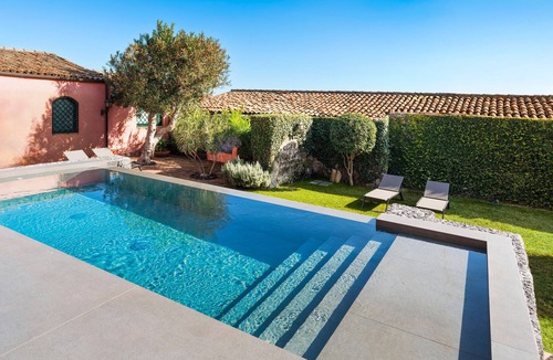 Viagrande Villa | Charming house with pool in Viagrande