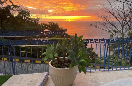 Punta Leona House | Charming house with spectacular ocean views