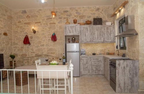 Kaliviani Apartment | ​Charming Stone Home in Kissamos – Near Balos & Falassarna!