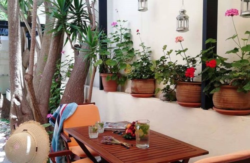 Kokkini Chani Apartment | Charming Studio 1-3 persons, 100 meters from the Kokkini Hani sandy beach.