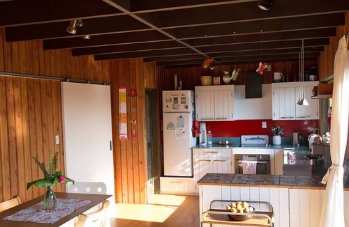 Richmond House | Charming Sunny Family House - Bird's Nest