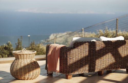 Achlada Villa | Charming Villa with fabulous sea views